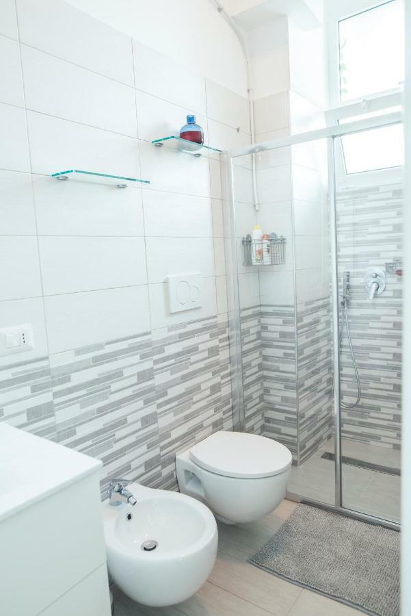 Ferienwohnung Finestra Sul Porto Bari Exterior foto